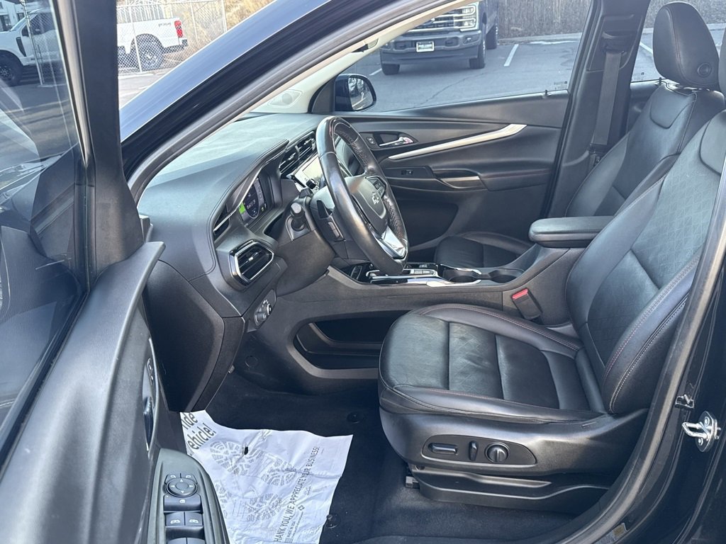 Used 2023 Chevrolet Bolt EUV Premier w/ Sun & Sound Package image 14