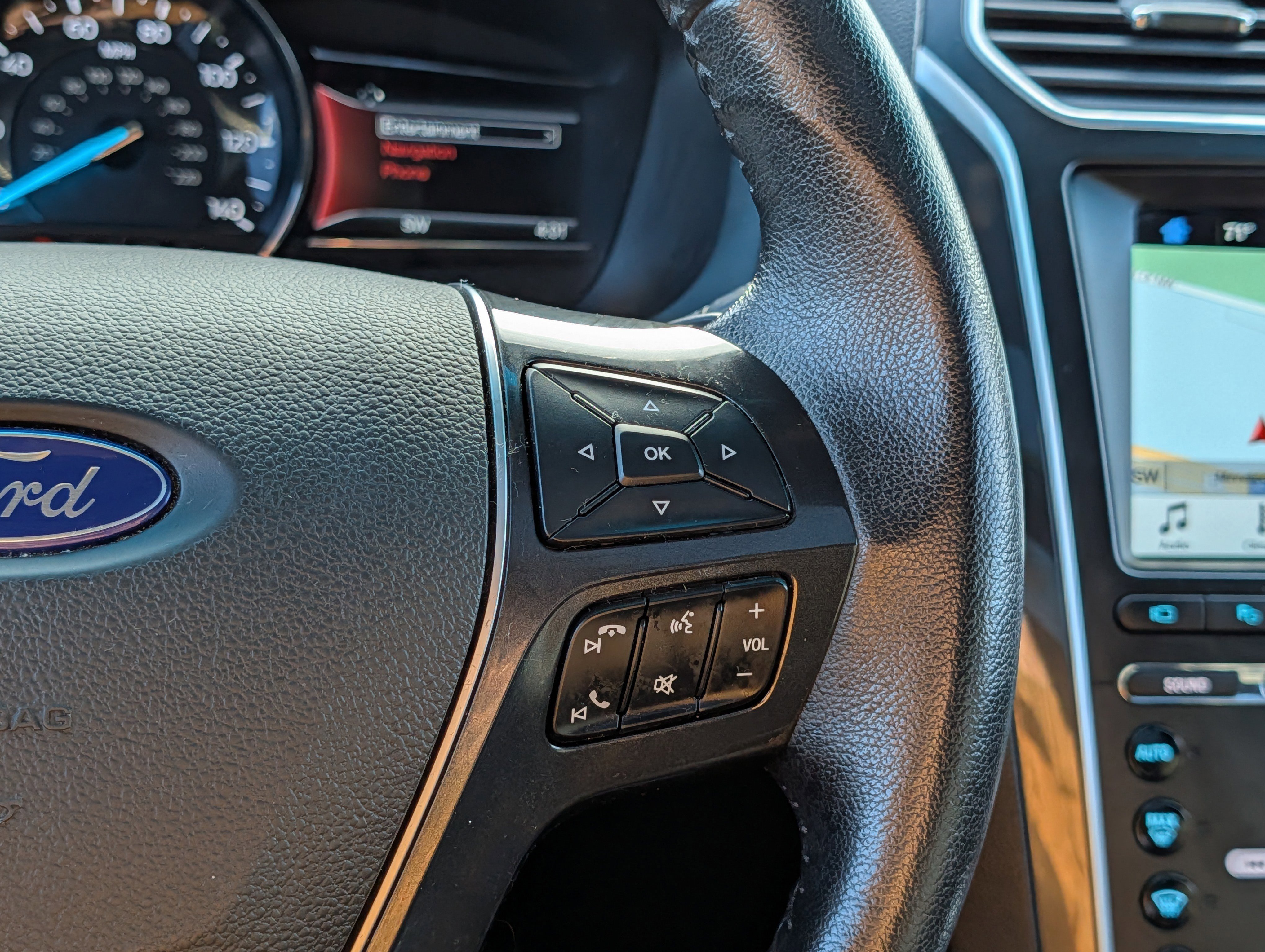 Certified 2017 Ford Explorer Limited w/ Equipment Group 303A image 30