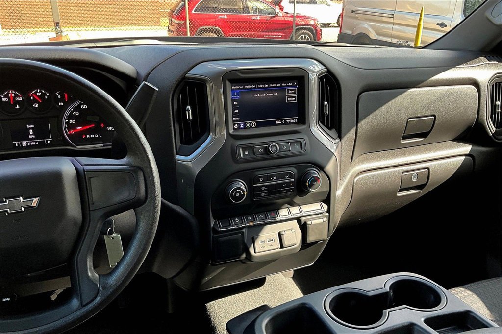 Used 2022 Chevrolet Silverado 1500 Custom Trail Boss w/ LPO, Dark Essentials Package image 6