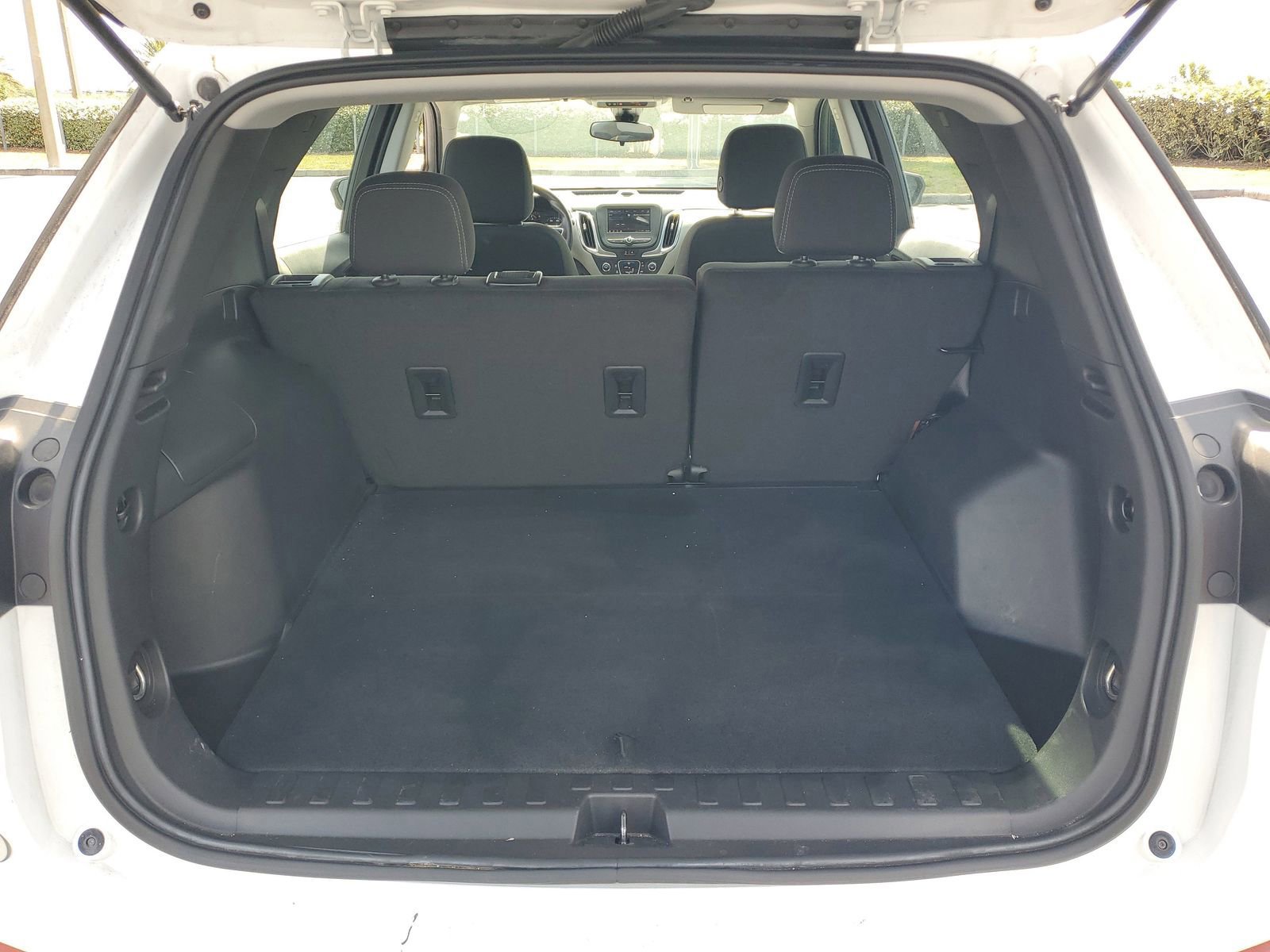 Used 2024 Chevrolet Equinox LS FWD image 7