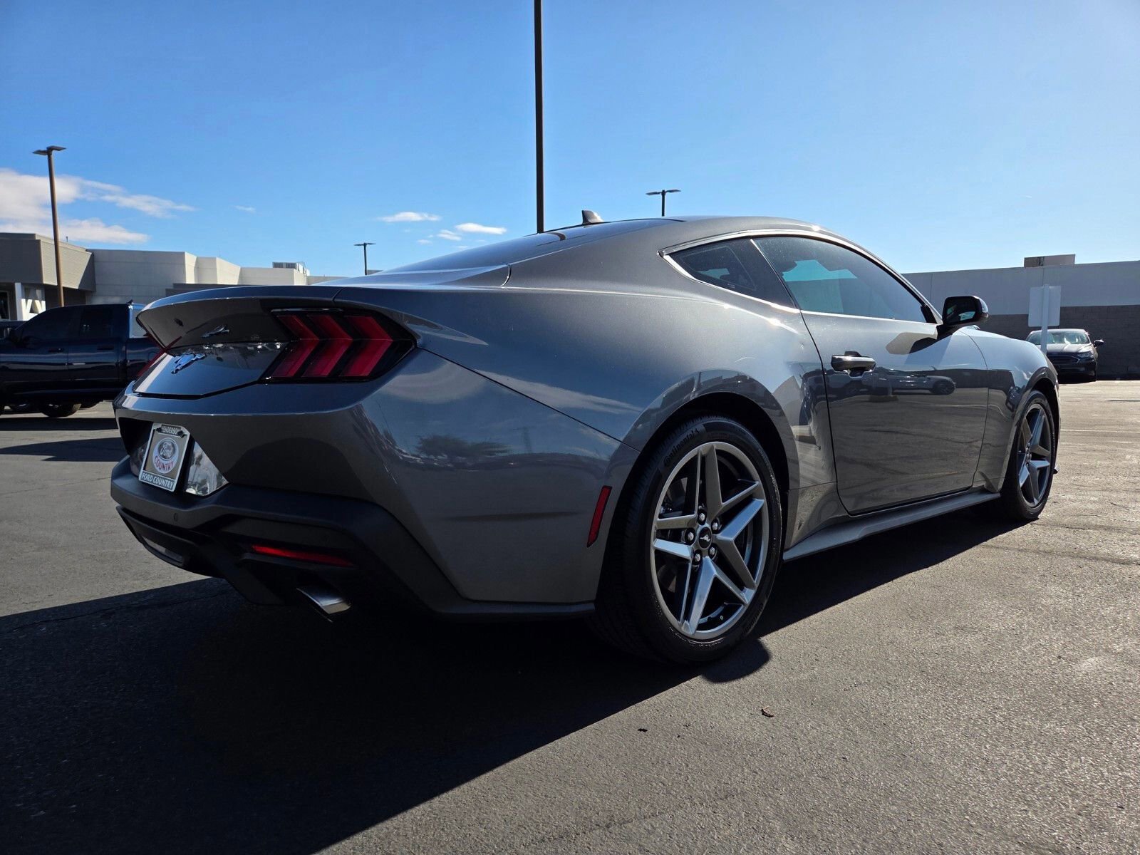 Certified 2024 Ford Mustang Coupe image 5