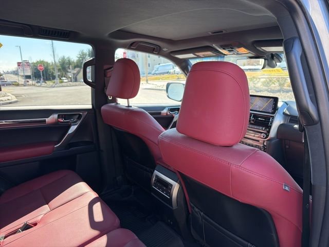 Used 2023 Lexus GX 460 Premium w/ Premium Package image 33