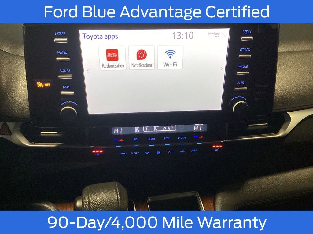 Used 2023 Toyota Sienna XLE image 18