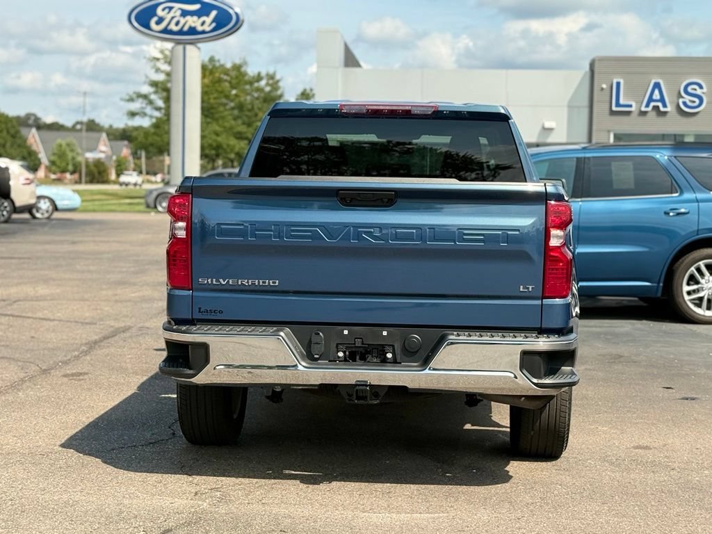 Used 2024 Chevrolet Silverado 1500 LT AWD/4WD image 31