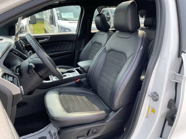 Certified 2024 Ford Edge ST-Line AWD/4WD image 14