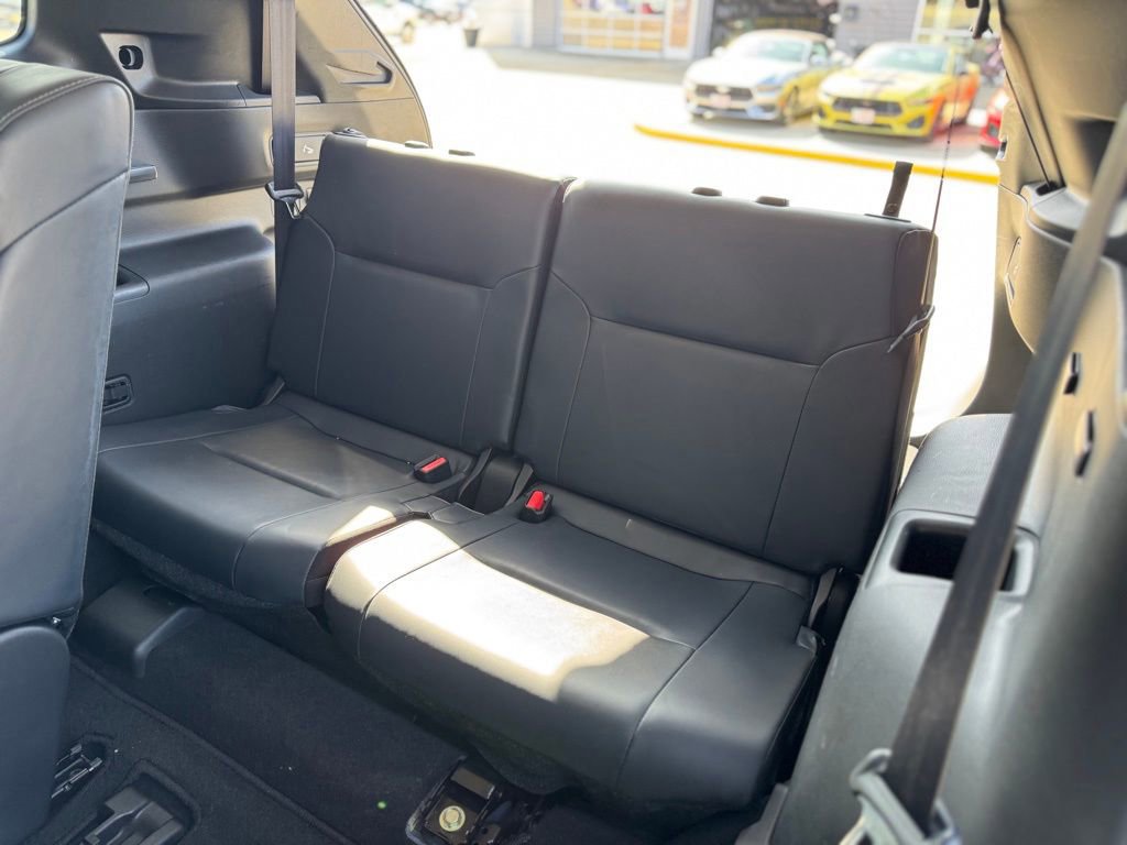 Used 2024 Mitsubishi Outlander SE image 34