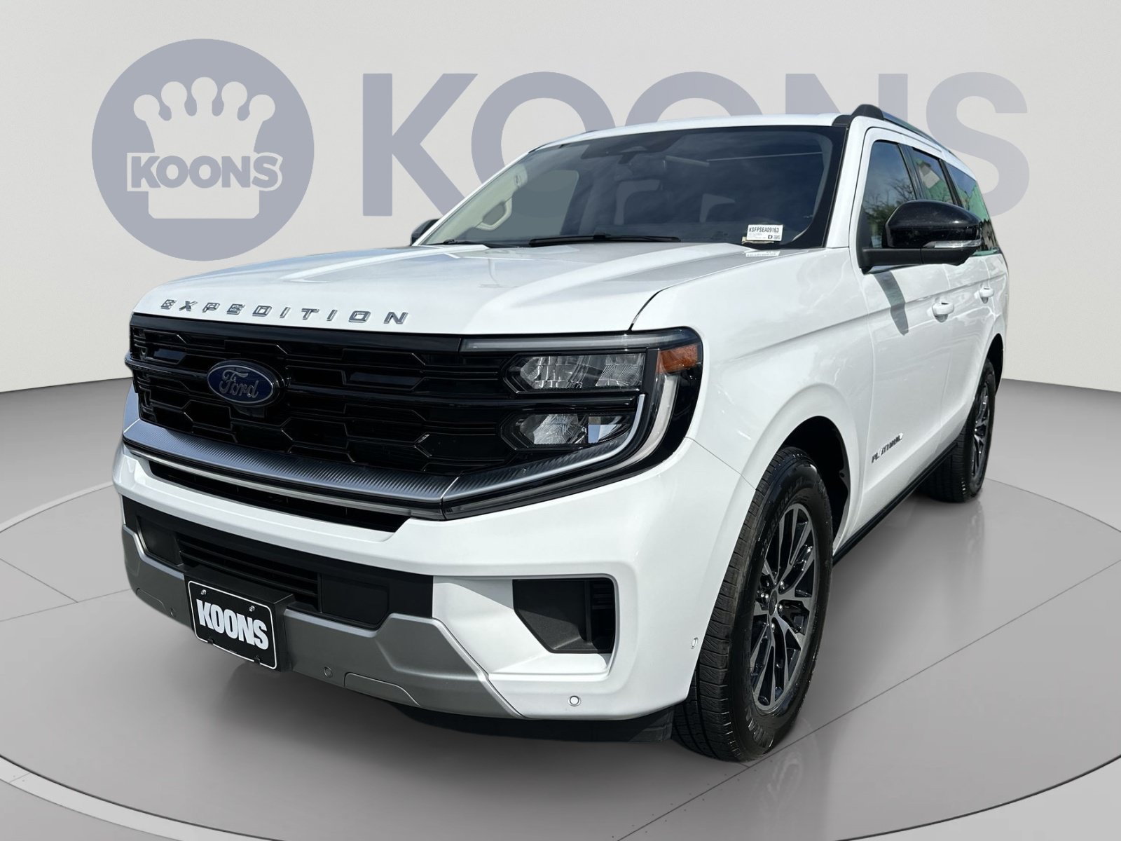 Certified 2025 Ford Expedition Platinum AWD/4WD image 5