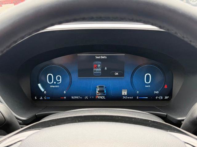 Certified 2025 Ford Escape Platinum AWD/4WD image 19