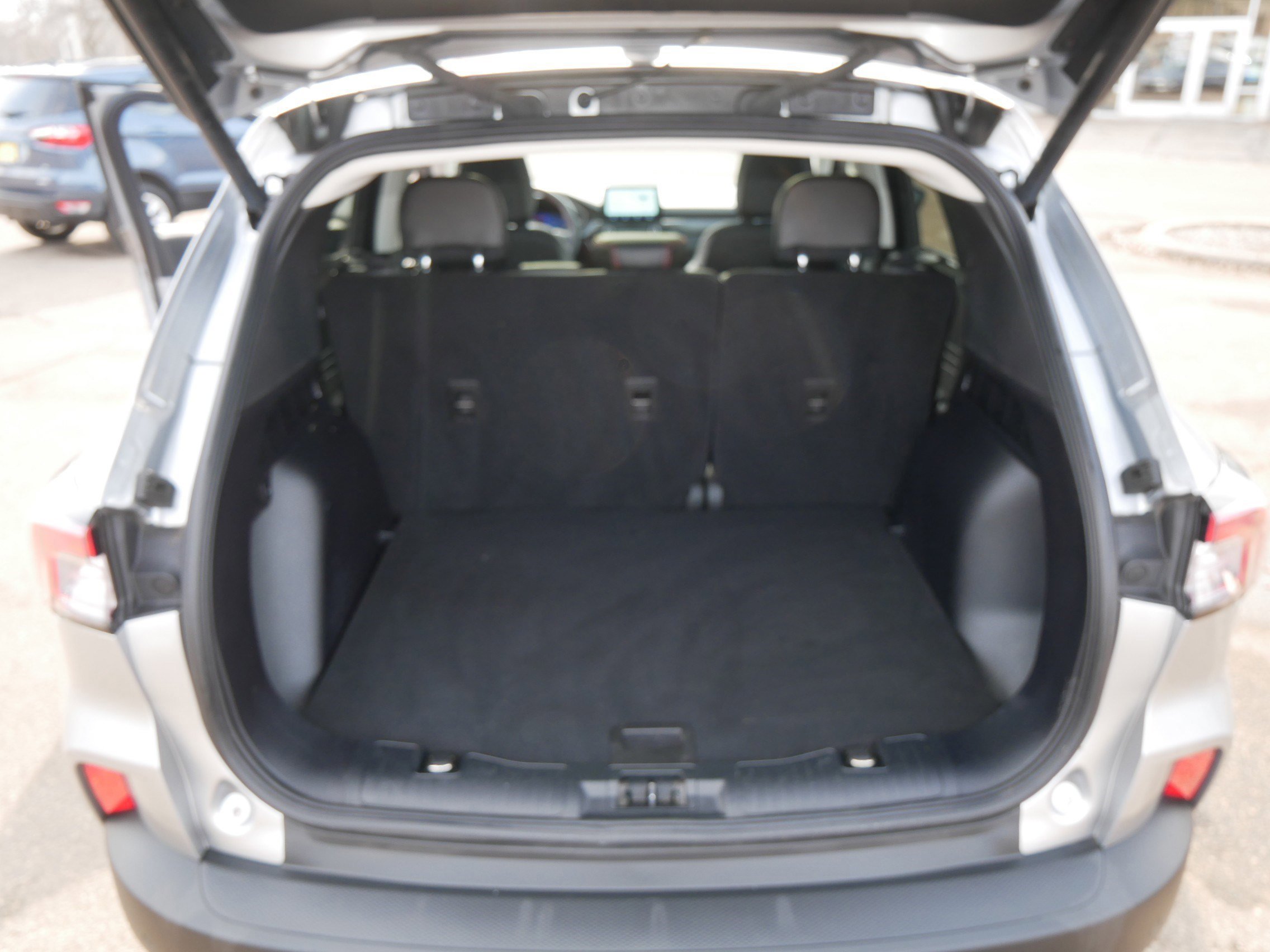 Certified 2022 Ford Escape SEL w/ SEL Stealth AWD Package image 18