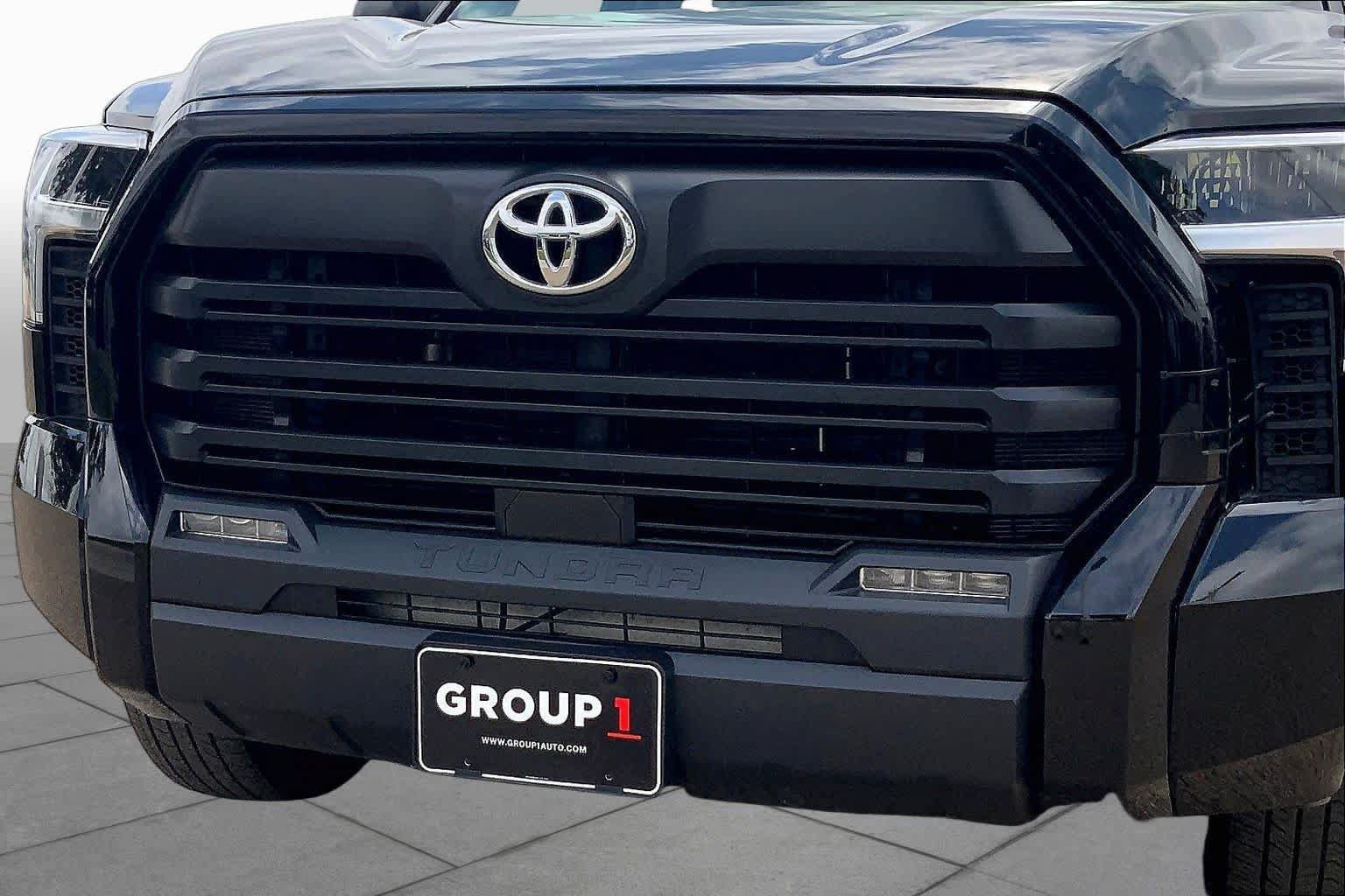 Used 2024 Toyota Tundra SR5 AWD/4WD image 30