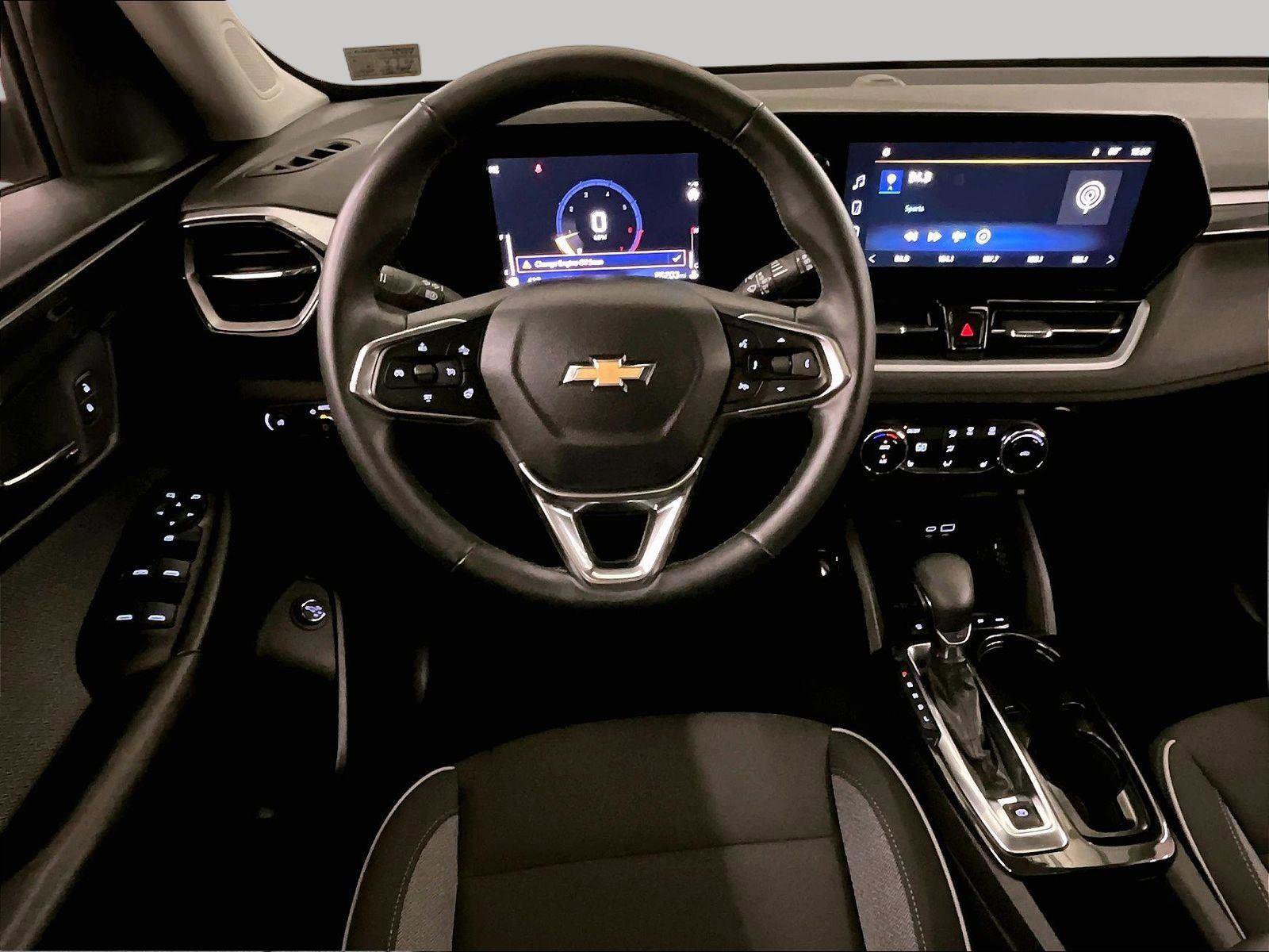 Used 2024 Chevrolet TrailBlazer LT w/ Convenience Package image 5