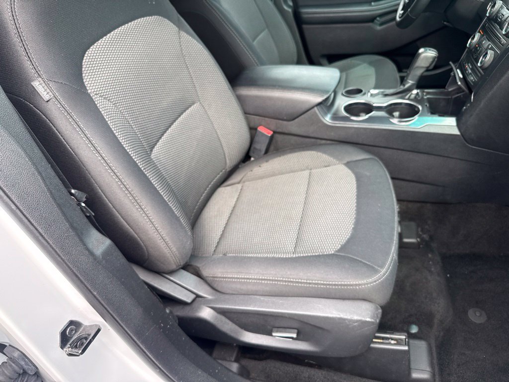Certified 2017 Ford Explorer XLT FWD image 35