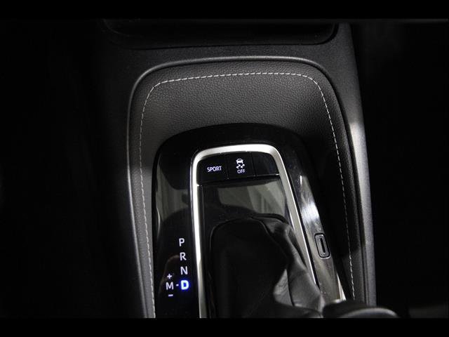 Used 2021 Toyota Corolla SE w/ SE Preferred Package image 14
