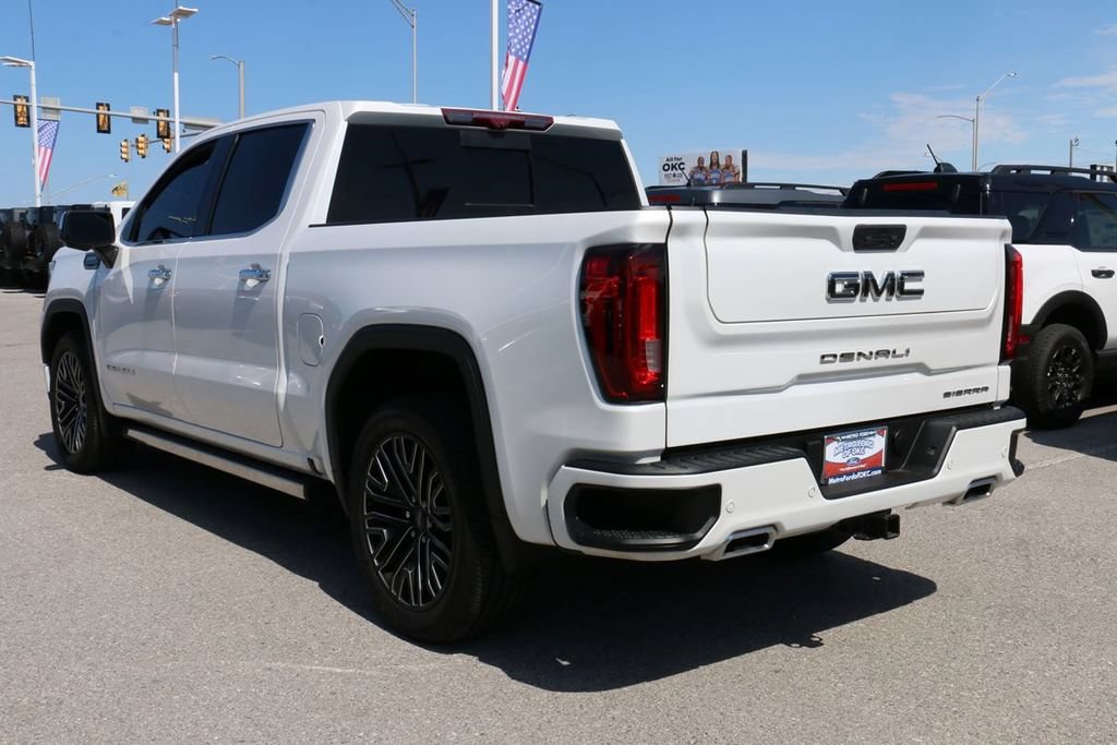 Used 2022 GMC Sierra 1500 Denali Ultimate AWD/4WD image 7