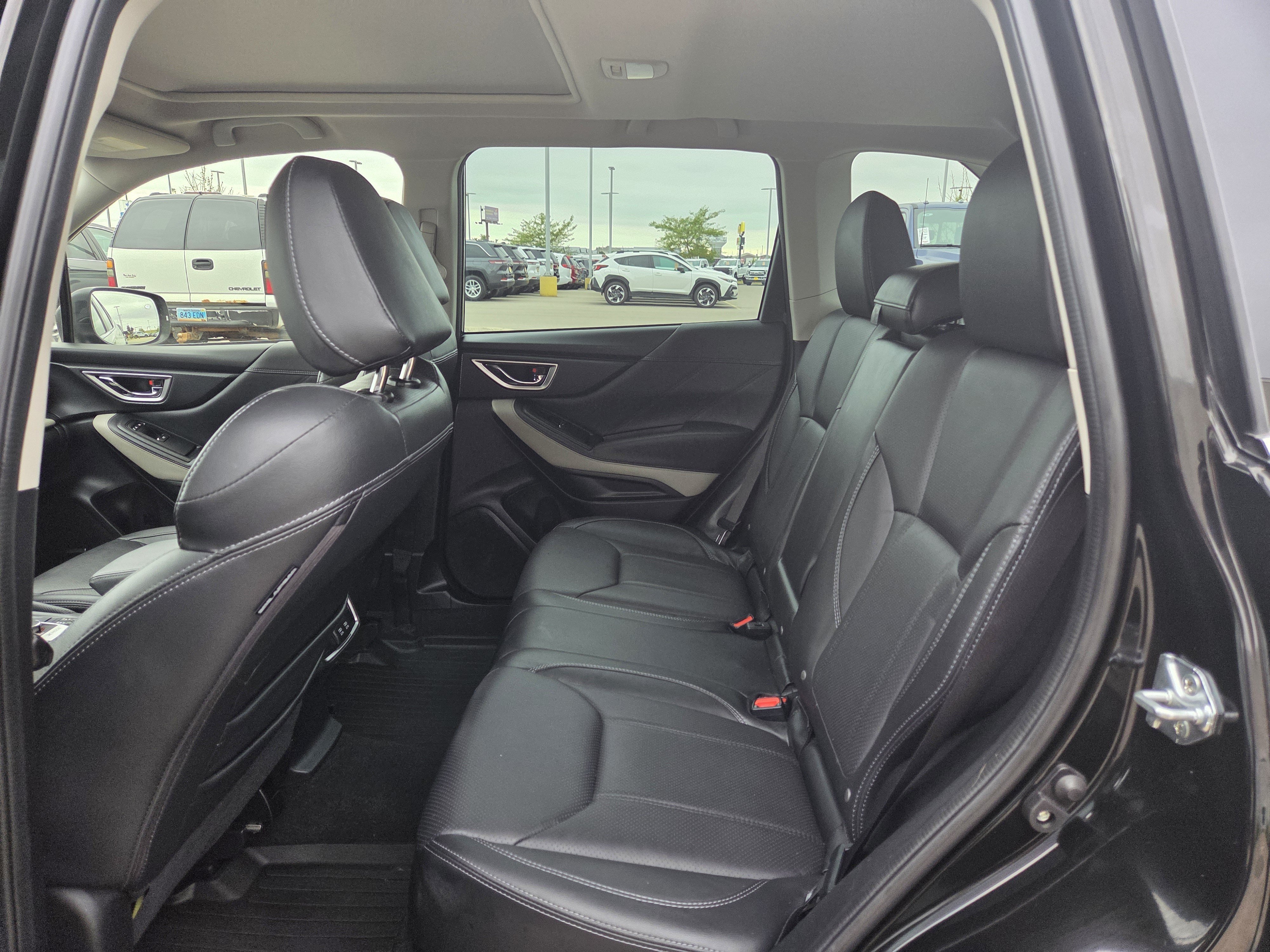 Used 2023 Subaru Forester Limited AWD/4WD image 21