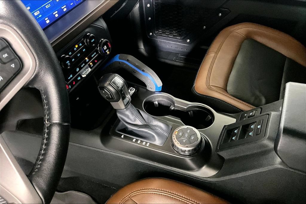Certified 2023 Ford Bronco Outer Banks w/ Sasquatch Package AWD/4WD image 13