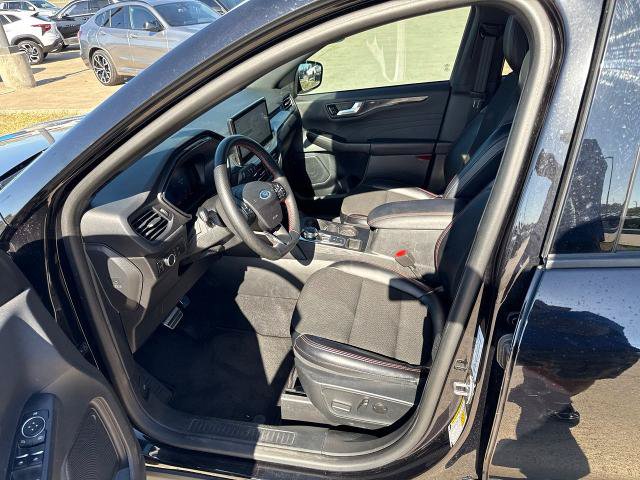 Certified 2024 Ford Escape ST-Line w/ Tech Pack #1 FWD image 19