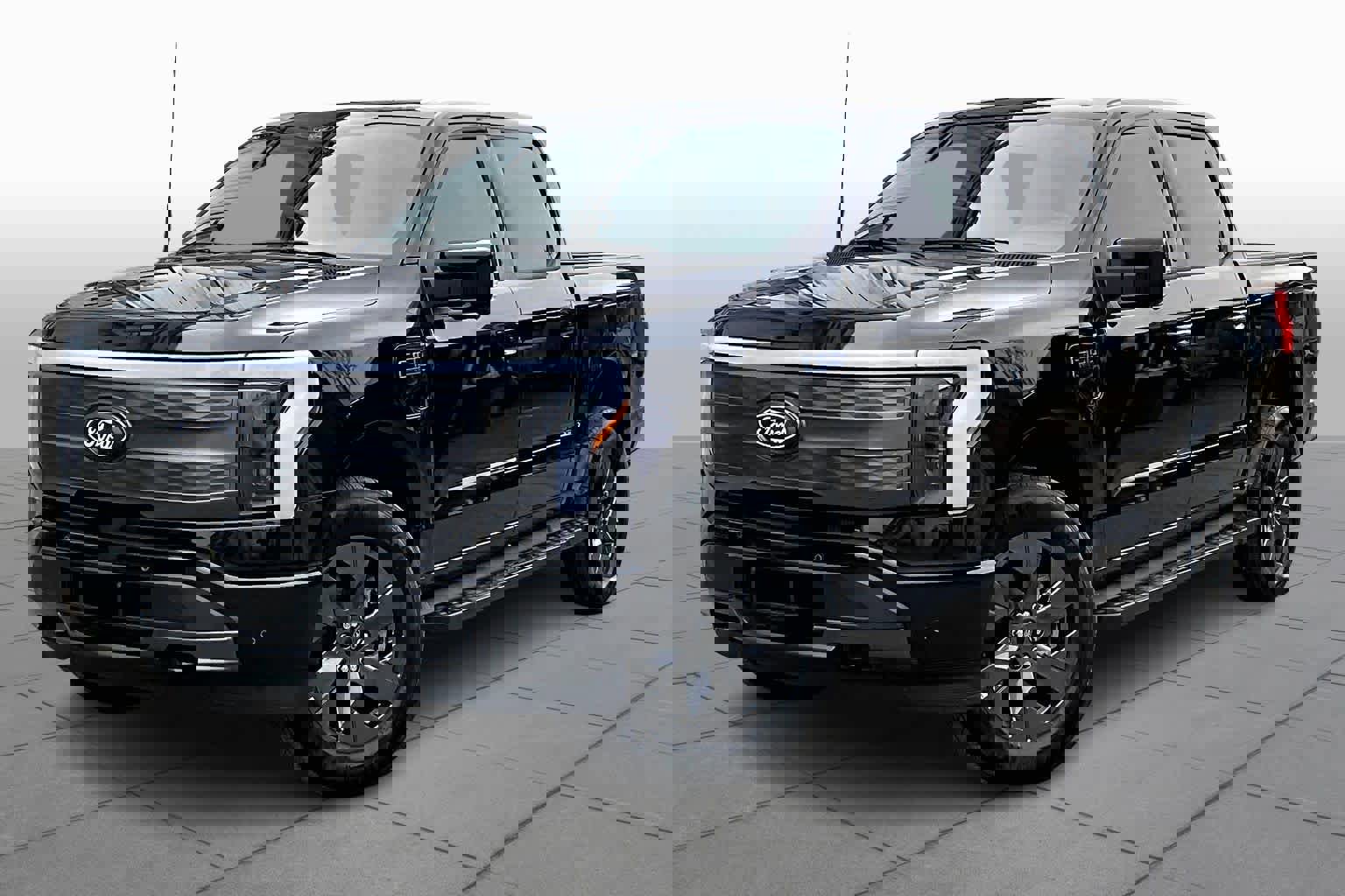 Certified 2025 Ford F150 Lightning Lariat image 35