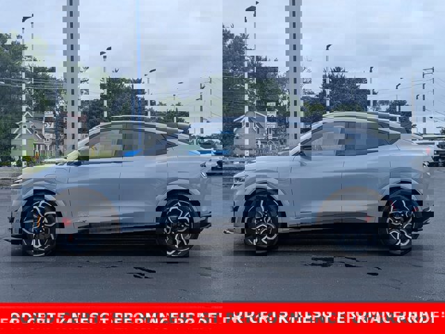 Certified 2024 Ford Mustang Mach-E GT image 6