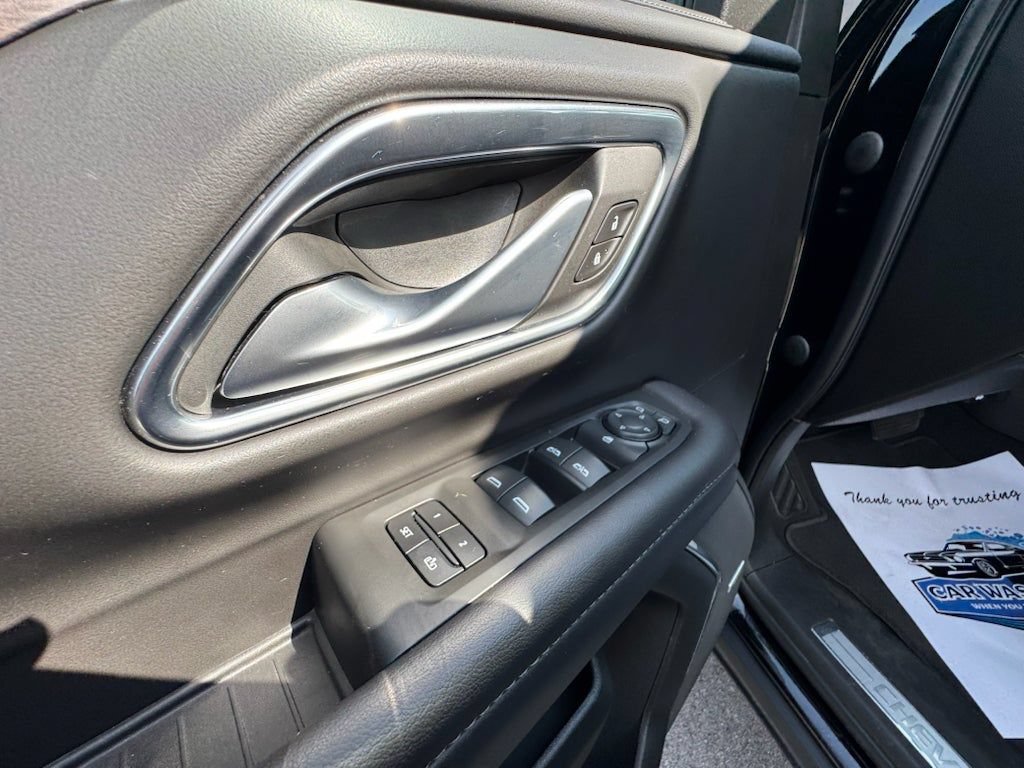Used 2022 Chevrolet Suburban Z71 AWD/4WD image 29