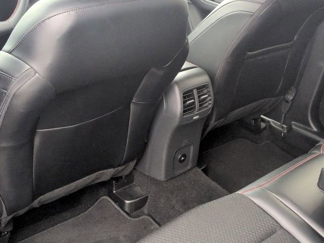 Certified 2025 Ford Escape ST-Line image 26