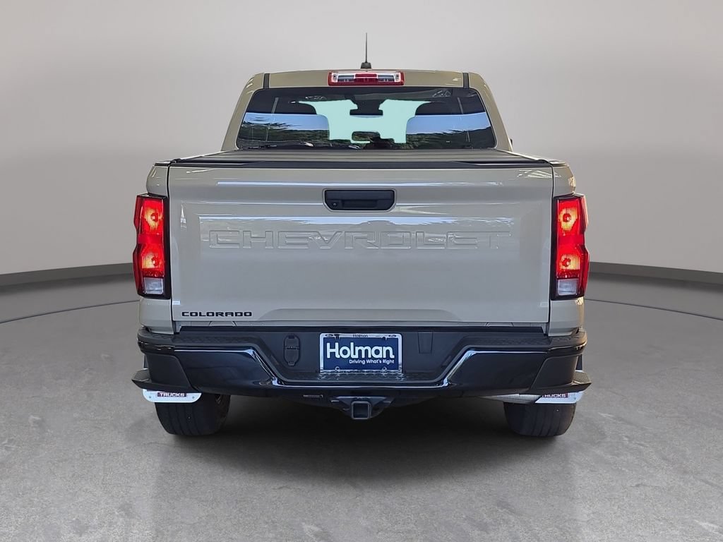 Used 2024 Chevrolet Colorado Trail Boss w/ Advanced Trailering Package AWD/4WD image 6