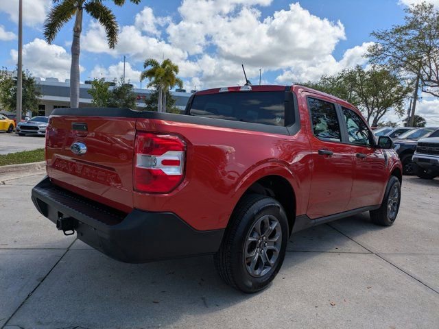 Certified 2022 Ford Maverick XLT image 4