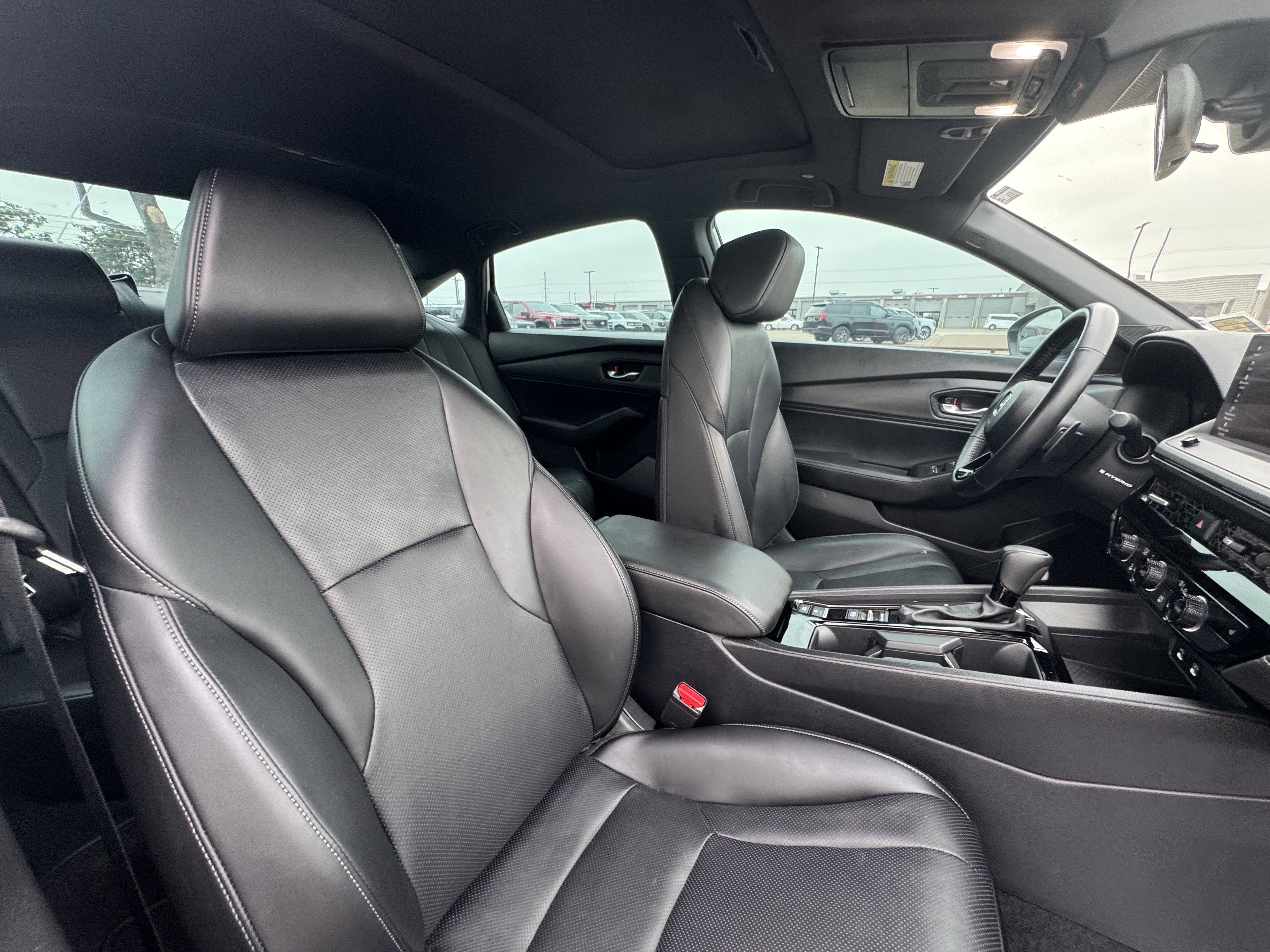 Used 2024 Honda Accord Sport image 35