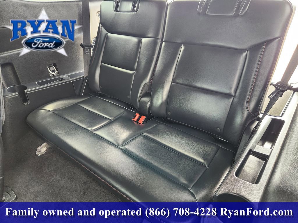 Certified 2025 Ford Explorer ST-Line AWD/4WD image 21