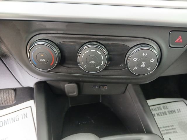 Used 2025 Chevrolet Trax LS FWD image 21