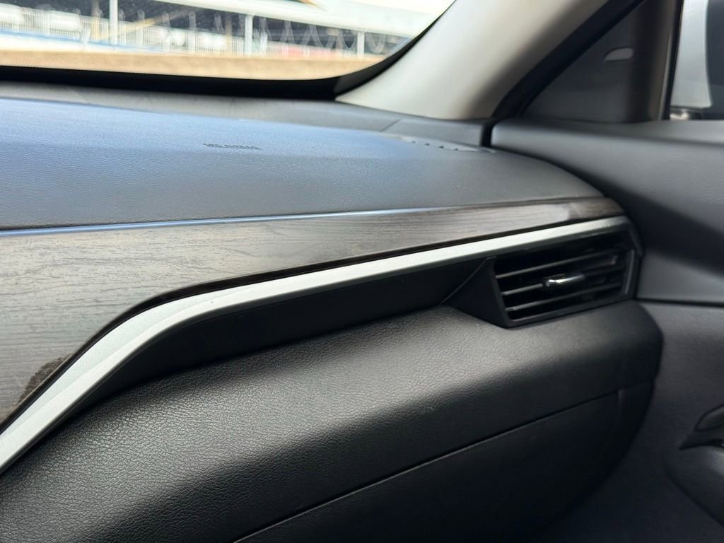 Used 2023 Nissan Altima 2.5 SL FWD image 9