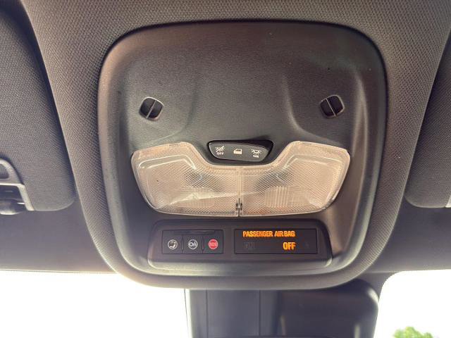 Used 2022 Chevrolet TrailBlazer RS w/ Convenience Package image 19