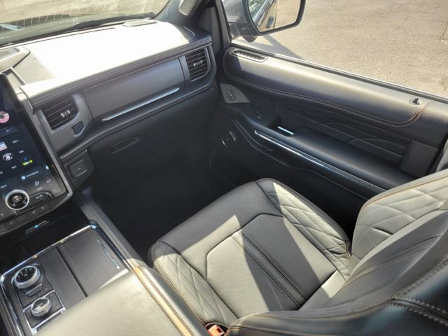 Certified 2024 Ford Expedition Max Platinum image 13
