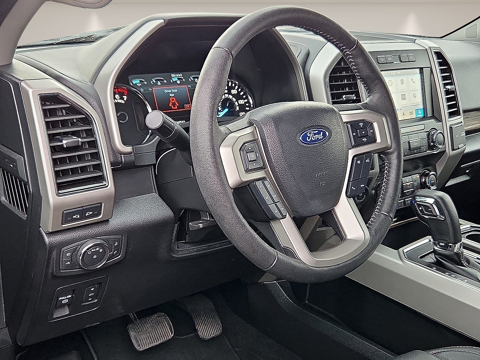 Certified 2019 Ford F150 Lariat AWD/4WD image 14