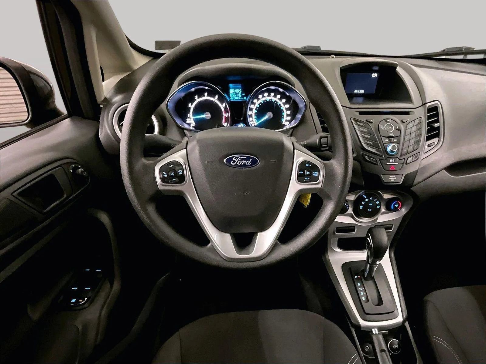 Certified 2019 Ford Fiesta SE image 5
