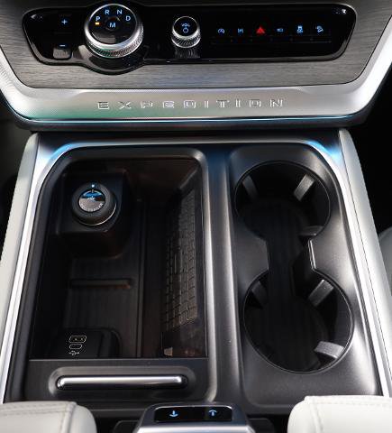 Certified 2025 Ford Expedition Platinum AWD/4WD image 19