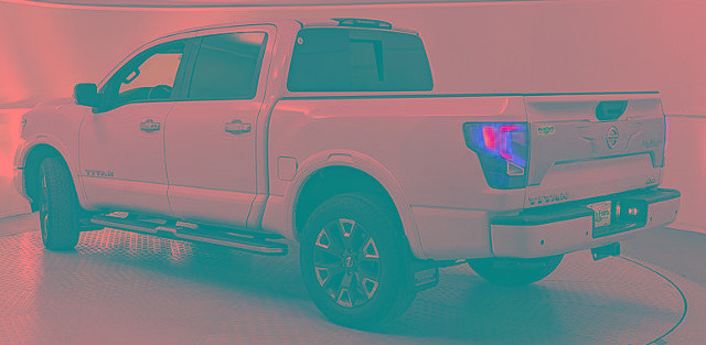 Used 2021 Nissan Titan Platinum Reserve w/ Moonroof Package AWD/4WD image 4