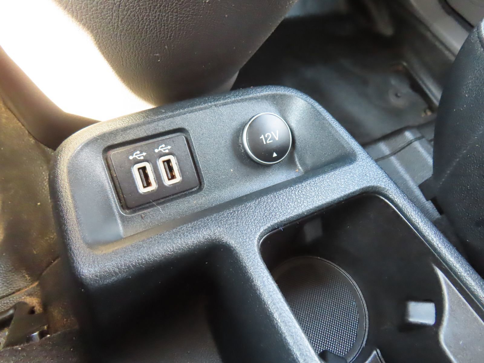 Certified 2020 Ford Transit Connect XL image 25