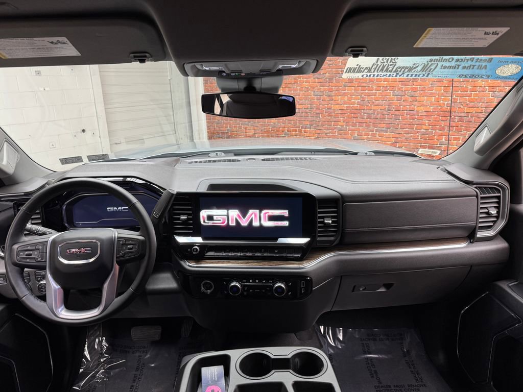 Used 2024 GMC Sierra 1500 Elevation AWD/4WD image 13