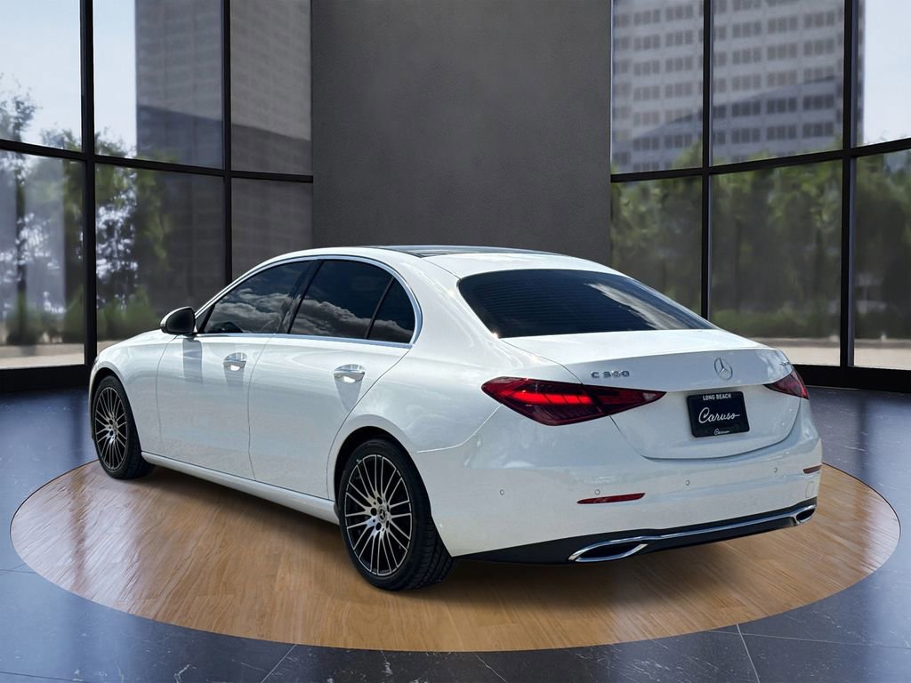 Used 2022 Mercedes-Benz C 300 4MATIC Sedan w/ Pinnacle Trim Package image 4