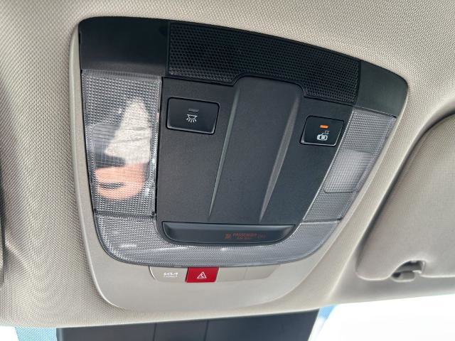 Used 2025 Kia K5 LXS FWD image 38