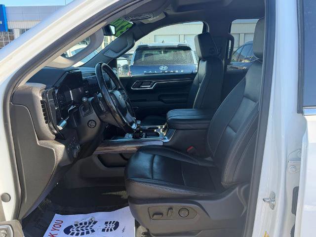 Used 2024 Chevrolet Silverado 1500 LTZ image 13