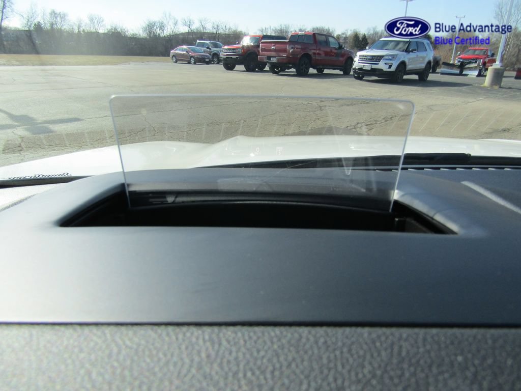 Certified 2025 Ford Escape Platinum w/ Premium Technology Package AWD/4WD image 15
