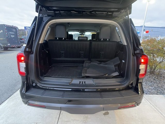 Certified 2024 Ford Expedition XLT image 36