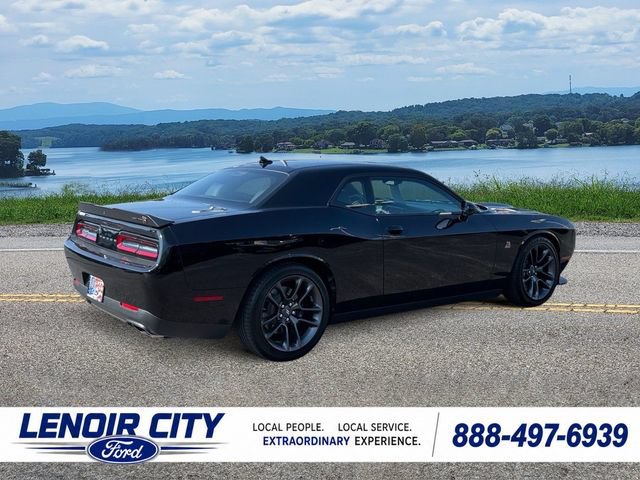 Used 2023 Dodge Challenger R/T Scat Pack w/ Plus Package RWD image 3