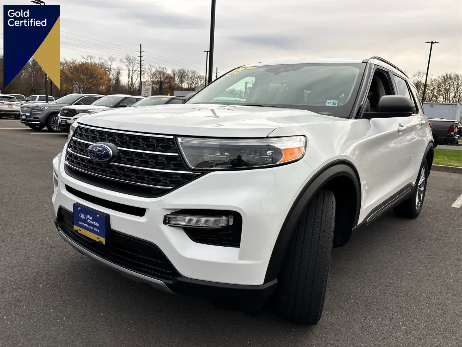 Certified 2022 Ford Explorer XLT w/ Equipment Group 202A