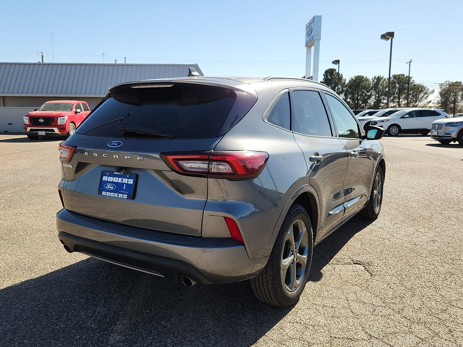 Certified 2024 Ford Escape ST-Line image 7