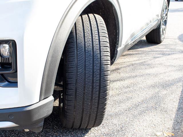 Certified 2025 Ford Explorer Platinum w/ Ultimate Package image 9