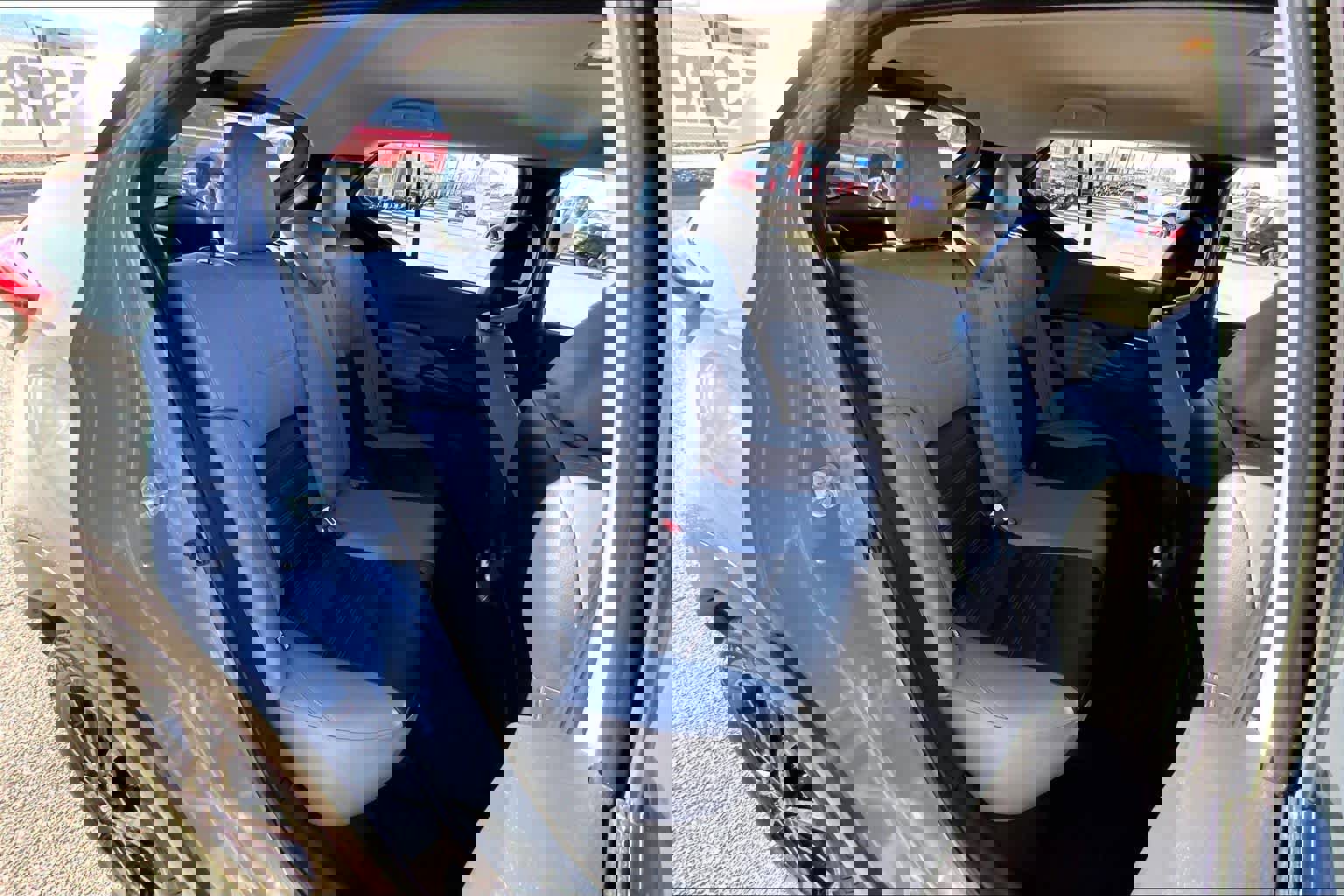 Used 2023 Nissan Kicks SR w/ SR Premium Package image 19