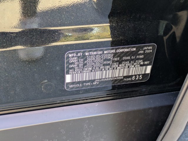 Used 2024 Mitsubishi Outlander SE Black Edition image 39